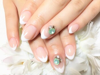 アンベリール ネイルサロンアンドスクール(embellir)/お上品フレンチネイル