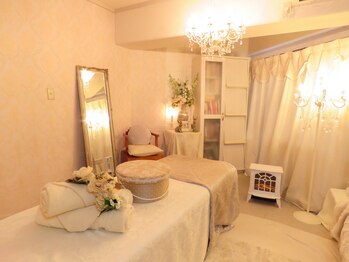 メアリーズ ボーテ 目黒店/ホワイトゴールドのペアルーム