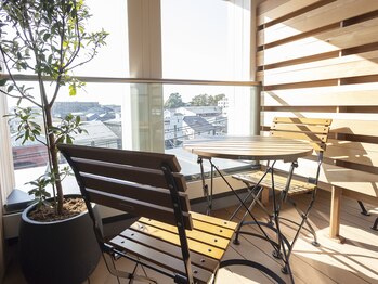 ディス イズ ミー エステティック(This is Me Aesthetic)/5F　テラス