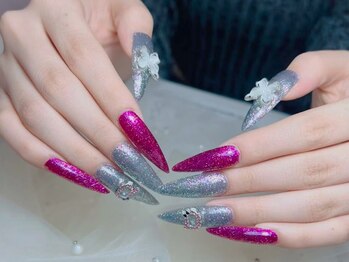 ケイズネイル 八王子(K's Nail Salon)の写真/八王子で“理想の長さ”を叶えるチップ長さだし専門店！ただのネイルじゃ物足りないなら“長さだし専門”へ