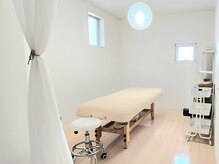 ゆうき式小顔矯正の雰囲気（中目黒サロンはLDHのすぐ隣。口コミで芸能人も多数来院されます）