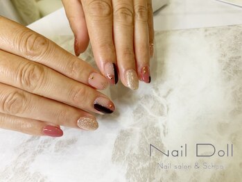 ネイルドール(Nail Doll)/ブラウンを使ったアート