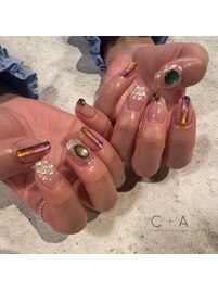 華やかジュエリーネイル