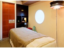 完全個室での施術（プライバシー配慮）