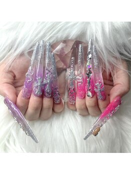 ネイルアルバ(Nail ALBA)の写真/トレンド×ギャルネイルで圧倒的な存在感★他の人とはかぶらないデザイン&輝きを放つ豊富なパーツをご用意!