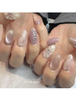 リッシュ ドゥ(RICHE deux)/ぷっくりお花ネイル
