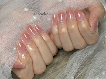 ベルカドゥー(Belle' cadeau)の写真/《自爪のように自然な仕上がり◎美フォルム長さだしが得意》フォルムで差がつく、洗練された上品ネイル♪