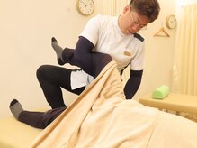 整骨院リライフ 西原店(Re.life)の雰囲気（整体院とは思えないほどキレイな施術室）