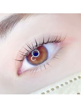 アンバーアイズ 宝塚店(Amber eyes)/美しいカールデザイン