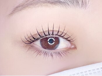 ラキ(Laki)/【ラッシュリフト】