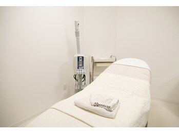 ポーラ AMI店(POLA)/エステルーム１