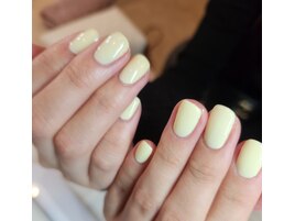 レモンイエローネイル