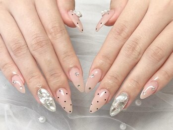 ヴィヴィ(VIVI)の写真/【口コミ200件超/高評価★】￥6,980で好き放題ネイル◎写真持ち込みOK！“なりたい”を全部叶えるサロン♪