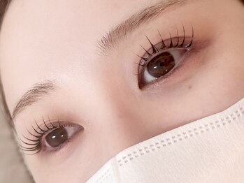 シャルム 上大岡駅前店(Charme)の写真/【上大岡駅徒歩2分】まつ毛パーマ*安心してお任せできる♪予約殺到！オトナ女性向けプライベートサロン★