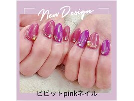 ビビットピンクネイル