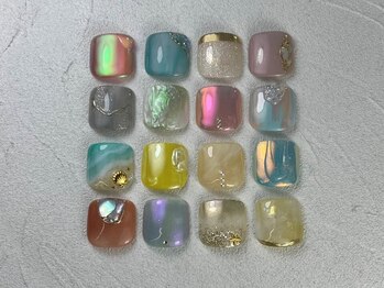 シュシュ ボーテ(CHOUCHOU beaute)の写真/足元のオシャレも抜かりなく♪洗練されたデザインで思う存分足元のネイルをお楽しみください！