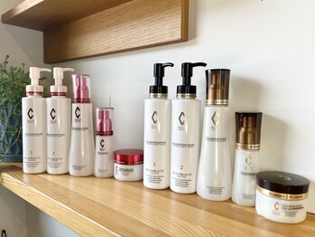 ニカット(nikatto)の写真/【リアボーテ正規取扱店】ホームケア＋サロンケアで驚く変化！エイジングケアならお任せください♪