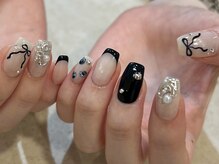 クルネ(QULNE)/ネイビーニュアンスネイル