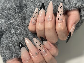 ten. 横浜 【ジェル/チップスカルプ/つけ放題/持ち込み】【4月中旬オープン(予定)】/