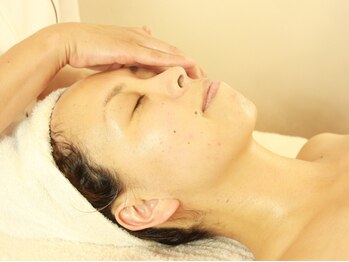 メナードフェイシャルサロン 光の森/エイジングケア