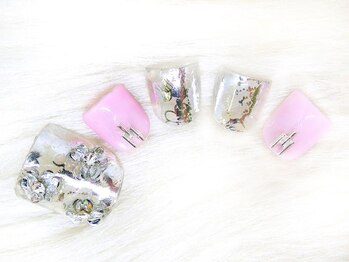 アンジェヴォーグ 名古屋本店(Angevogue)/ラッキークローバー