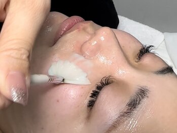 トゥウィーサロン 梅田(Tweesalon)/韓国美容☆水光肌管理