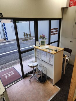 ココ整骨院(coco整骨院)/受付