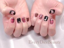 エブリデイビューティ 池袋店(EveryDay Beauty)/くり抜きハートとチェック