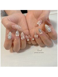 キラキラリボン埋め尽くしネイル