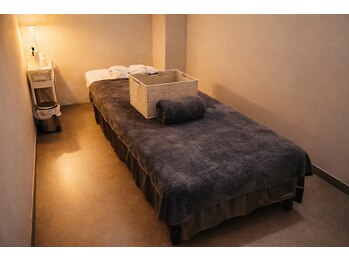 国際通りマッサージ 本店/オイル専用個室も完備。