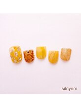 シルニー リム(Silny rim)/