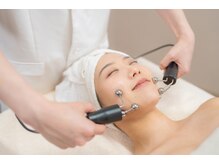 ピアシェ(Piache)/EMSでたるみ改善と小顔へ