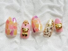 ネイリシャス(NAILICIOUS)/大きめシェルとくまちゃんネイル