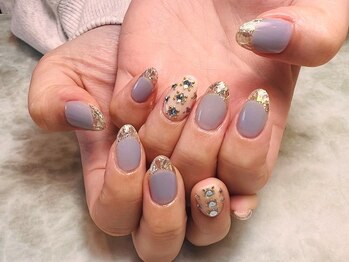 モダンクラフトネイル 河原町(moderncraft nail)の写真/大人気ヘアサロン内に待望のネイルブース登場！ヘアメニューと同時施術OK！自店オフ無料でお得に通える☆