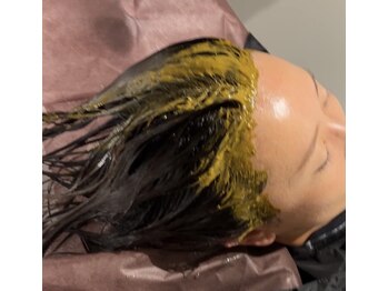 グリーンピールサロン アリンアリン/ヘナハーブヘッドエステで改善!