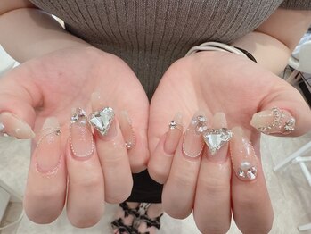 ワンホンチークネイル