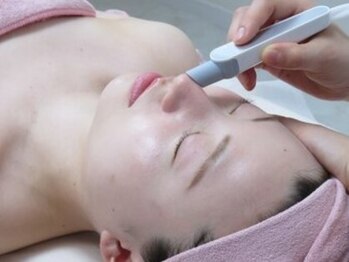 ピュアボディ(Pure Body)の写真/憧れの韓国女優肌へ【ララピール+ハイドロ毛穴洗浄★￥6400】韓国肌管理の決定版♪毛穴の開きも引き締め◎