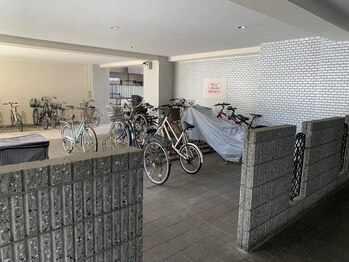 ハーニーズ(HARNEYS)/【その他】駐輪場