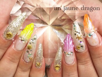 アン ジョーヌドラゴ/蛍光☆マーメードネイル