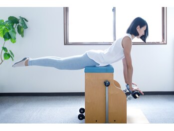 ピラティススタジオビービー 南青山(B&B)/機能性も美脚も叶えるプログラム