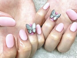 ジェルネイルちょうちょネイル
