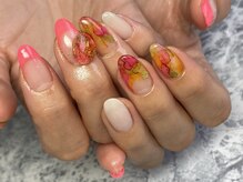 プライベートサロン トモミネイルズ(TOMOMI NAILs)の雰囲気（ケアから丁寧に行うのでネイルを長くお楽しみ頂けます。）