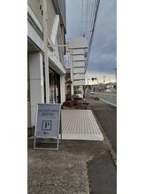 ルポ(REPOS)/こちらの看板が目印です☆