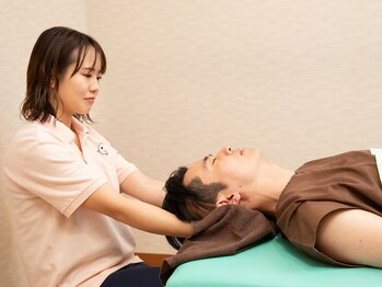 ひなはり灸整骨院/女性スタッフも活躍♪