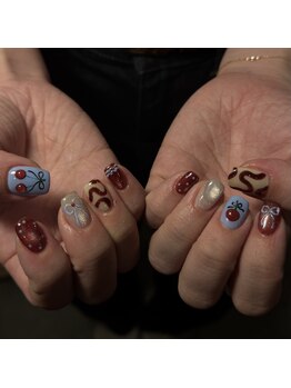 アイラ(ayla)/girly 一癖