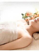 ローズカレス(Rose’s Caress)/リンパマッサージ/微弱電流