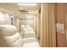ココル 柏店(Cocoru.)の雰囲気（半個室でリラックスできるベットチェア♪お客様からも大人気☆）