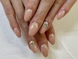 【前田】華やかオフィスネイル