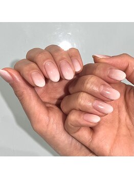 ホワイトグラデーション