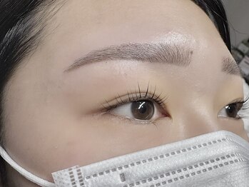 ユノ(Juno)/すれ違いざまに恋に落とす